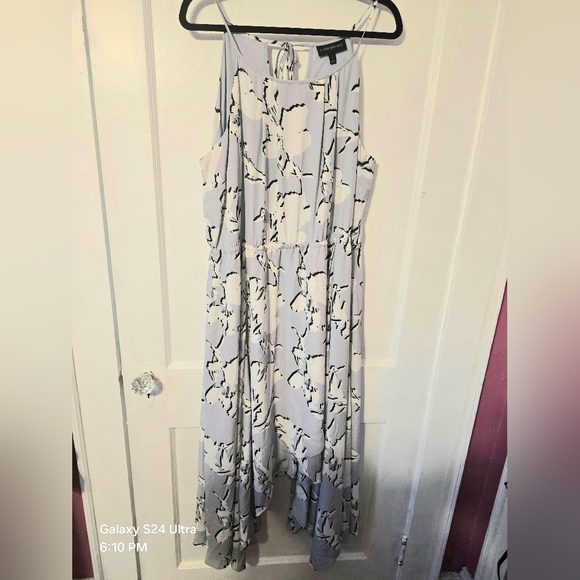 Lane Bryant Lavender and White Maxi Dress - Picture 6 of 6